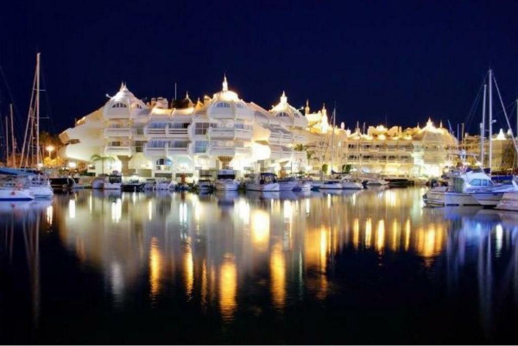 Panoramic Seaview Puerto Marina Apartment เบนัลมาเดนา ภายนอก รูปภาพ